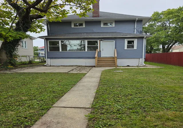 2nd image of 1319 Otto Blvd, Chicago Heights, IL 60411 | MLS# 12487539