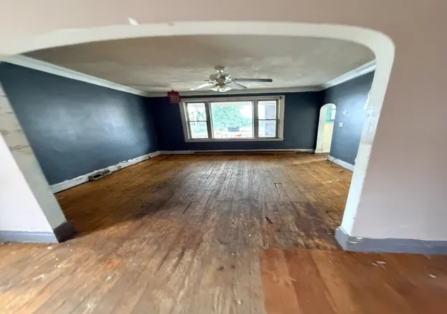 Photo 4 of Single family home for sale at 13813 S Halsted St, Riverdale, IL 60827 | MLS# 12492756 | Listing updated on 2026-09-29