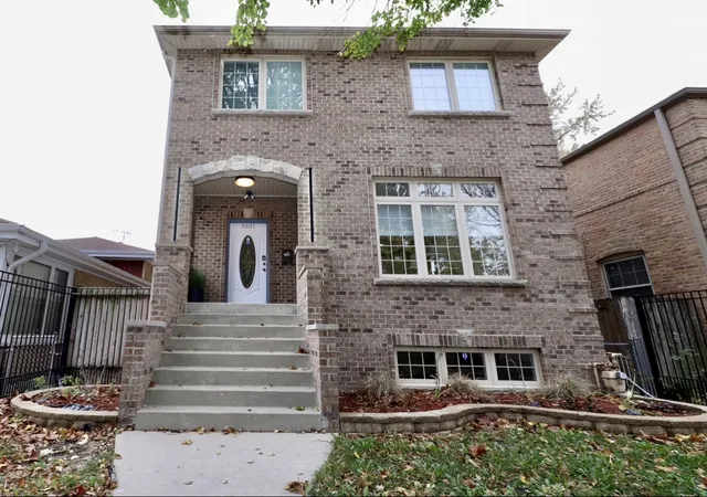 Homes for sale in Chicago, IL | 3231 N Octavia Ave, Chicago, IL 60634 | MLS# 12493815