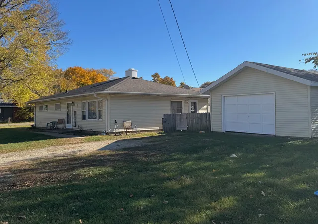 2nd image of 317 Maryland Ave, Ottawa, IL 61350 | MLS# 12493845