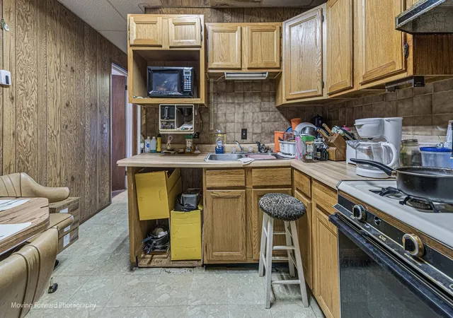 Photo 3 of Multi family home for sale at 7045 S Wabash Ave, Chicago, IL 60637 | MLS# 12494481 | Listing updated on 2026-09-29