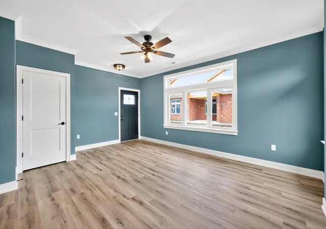 Homes for sale in Sycamore, IL | 60 Kloe Ln, Sycamore, IL 60178