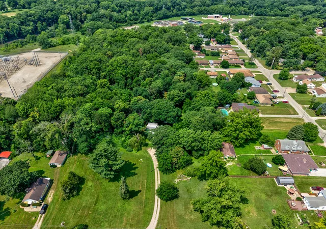 Photo 2 of Single family home for sale at 710 Short St, Streator, IL 61364 | MLS# 12500198 | Listing updated on 2026-07-23