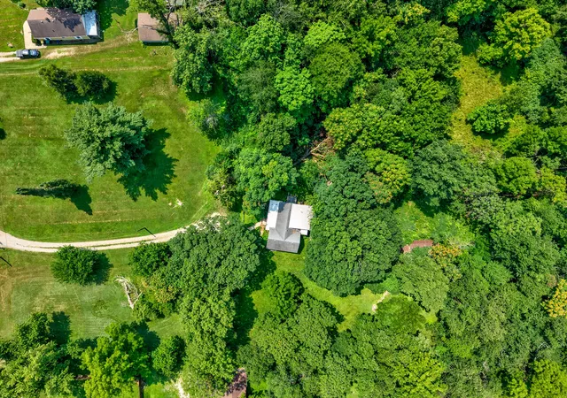 Photo 2 of Single family home for sale at 710 Short St, Streator, IL 61364 | MLS# 12500198 | Listing updated on 2026-07-23