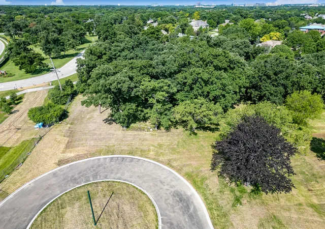 Homes for sale in Oak Brook, IL | 1753 Midwest Club Pkwy, Oak Brook, IL 60523 | MLS# 12501328