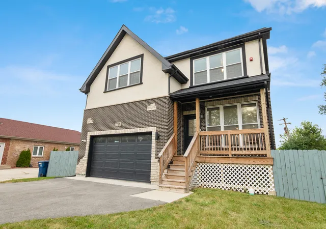 Photo 3 of Single family home for sale at 7727 S Roberts Rd, Bridgeview, IL 60455 | MLS# 12501909 | Listing updated on 2026-08-07
