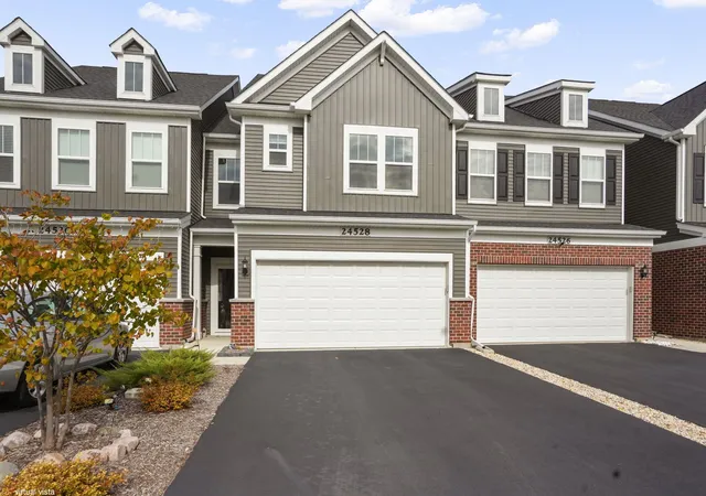 Photo 1 of Townhouse for sale at 24528 W Alexis Ln, Plainfield, IL 60585 | MLS# 12504108 | Listing updated on 2026-09-29