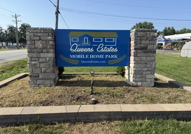 Photo 2 of Manufactured home for sale at 1712 S Dixie Hwy #213, Crete, IL 60417 | MLS# 12506309 | Listing updated on 2026-09-06