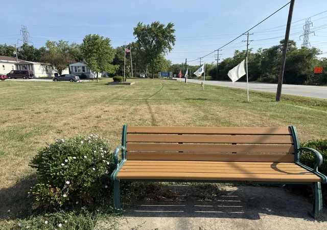 Photo 3 of Manufactured home for sale at 1712 S Dixie Hwy #213, Crete, IL 60417 | MLS# 12506309 | Listing updated on 2026-09-06