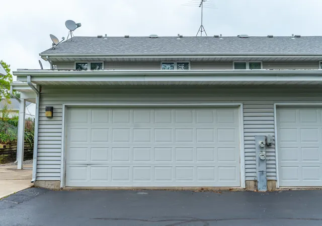 3rd image of 3786-3788 Sage Dr, Rockford, IL 61114 | MLS# 12507363
