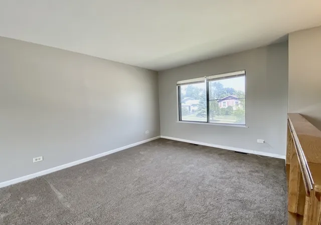 Photo 3 of Single family home for sale at 17922 Normandy Ln, Hazel Crest, IL 60429 | MLS# 12507989 | Listing updated on 2026-08-10
