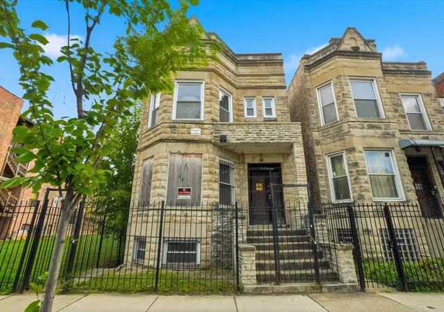 1st image of 3109 W Lexington St, Chicago, IL 60612 | MLS# 12508251