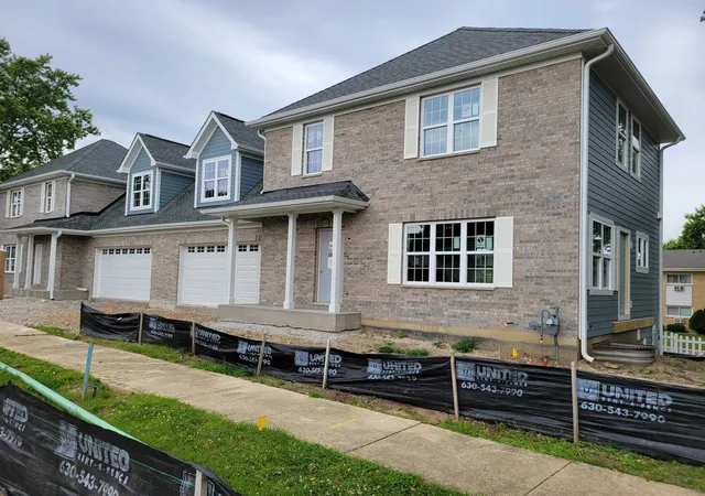 3rd image of 5806 58Th St #5804, Clarendon Hills, IL 60514 | MLS# 12508382