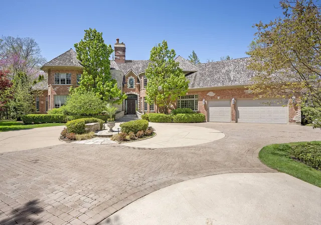 1st image of 1890 Robinwood Ln, Riverwoods, IL 60015 | MLS# 12508862