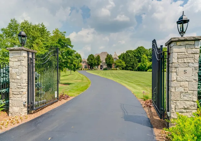 4th image of 5 Jennifer Ct, Barrington, IL 60010 | MLS# 12509582