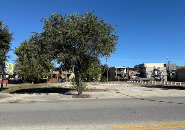 Photo 1 of Land for sale at 2904 W Madison St, Chicago, IL 60612 | MLS# 12510599 | Listing updated on 2026-04-25