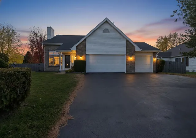 Homes for sale in Belvidere, IL | 1311 Conlin Ct, Belvidere, IL 61008 | MLS# 12511279