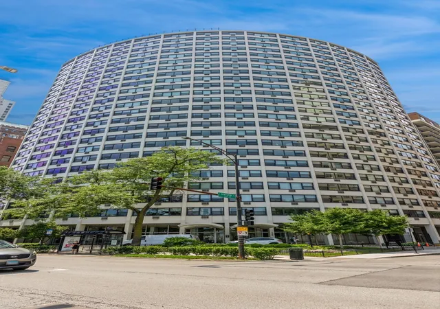 Homes for sale in Chicago, IL | 1150 N Lake Shore Dr #9J, Chicago, IL 60611 | MLS# 12511676