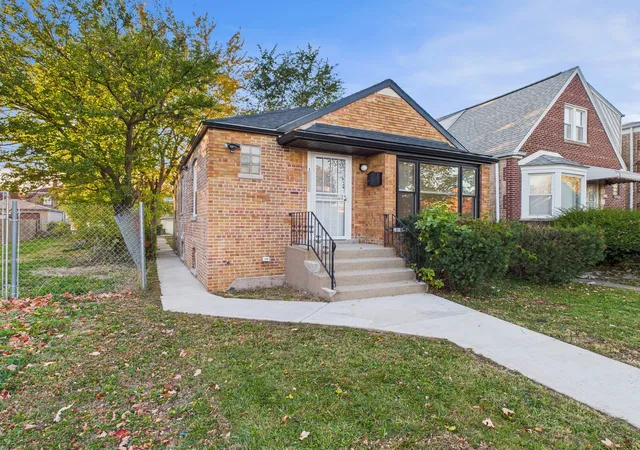 Photo 2 of Single family home for sale at 10036 S Saint Lawrence Ave, Chicago, IL 60628 | MLS# 12513374 | Listing updated on 2026-09-01