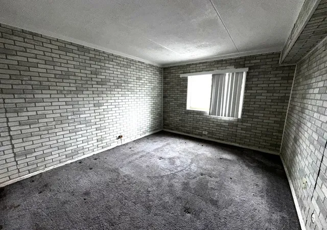 2nd image of 17005 Albany Ave, Hazel Crest, IL 60429