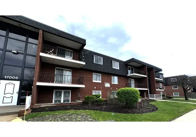 Photo 3 of Sale Pending at 17005 Albany Ave #102, Hazel Crest, IL 60429 | MLS# 12514062 | Listing updated on 2026-09-30