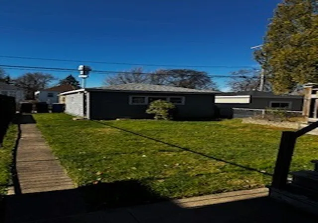 4th image of 12532 S Union Ave, Chicago, IL 60628 | MLS# 12515324