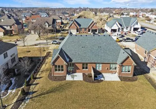 Listing Photo 2 - Condo for sale in building located at 19507 Foxford Ln, Mokena, IL 60448 - Unit #