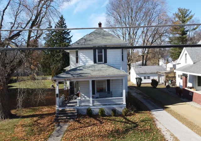 1st image of 204 N Chicago St, Milford, IL 60953 | MLS# 12517374