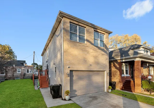Homes for sale in Chicago, IL | 352 E 77th St, Chicago, IL 60619 | MLS# 12520339