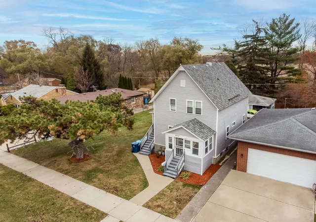 Photo 3 of Multi family home for sale at 953 Hirsch Blvd, Calumet City, IL 60409 | MLS# 12522417 | Listing updated on 2026-07-06