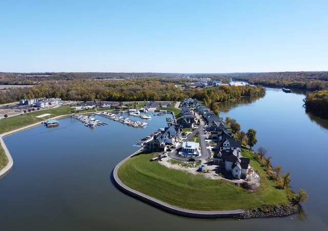 1st image of 326 Leeward Wy, Ottawa, IL 61350 | MLS# 12522471