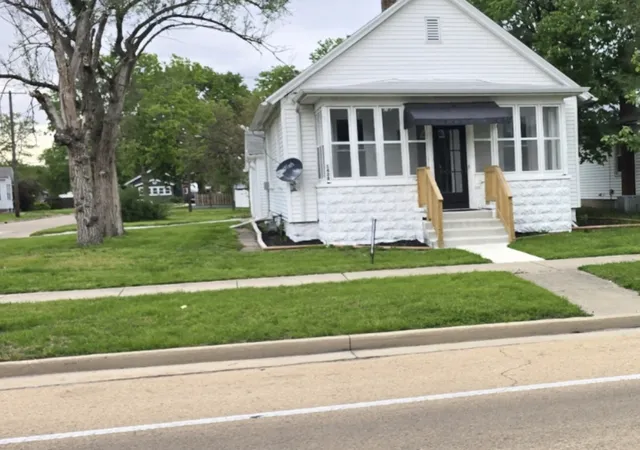 1st image of 1428 W Main St, Ottawa, IL 61350 | MLS# 12526524