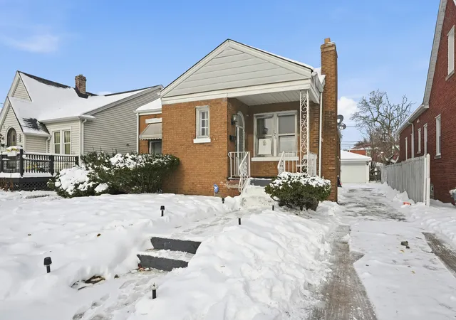 2nd image of 126 Warren St, Calumet City, IL 60409 | MLS# 12526882