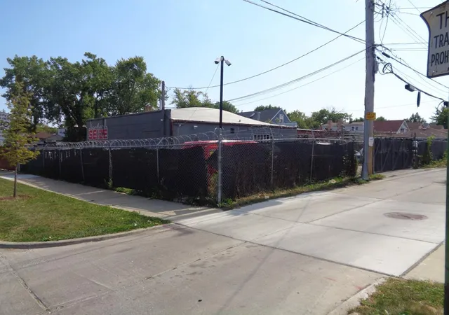 2nd image of 2958 N Narragansett Ave, Chicago, IL 60634 | MLS# 12527047