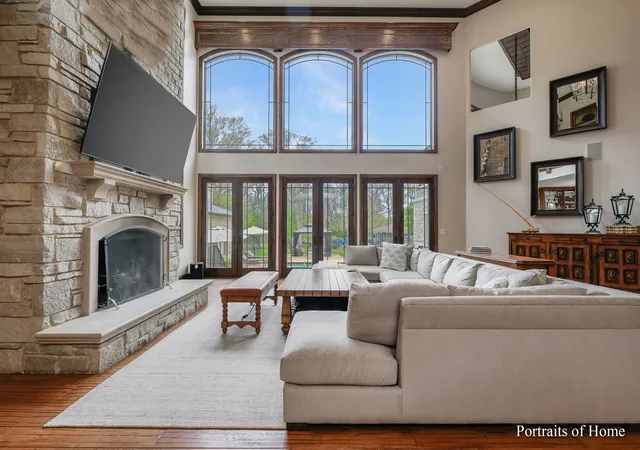 Homes for sale in Oak Brook, IL | 3305 York Rd, Oak Brook, IL 60523 | MLS# 12527083