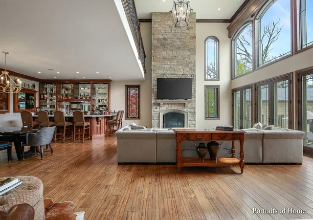 Homes for sale in Oak Brook, IL | 3305 York Rd, Oak Brook, IL 60523 | MLS# 12527083