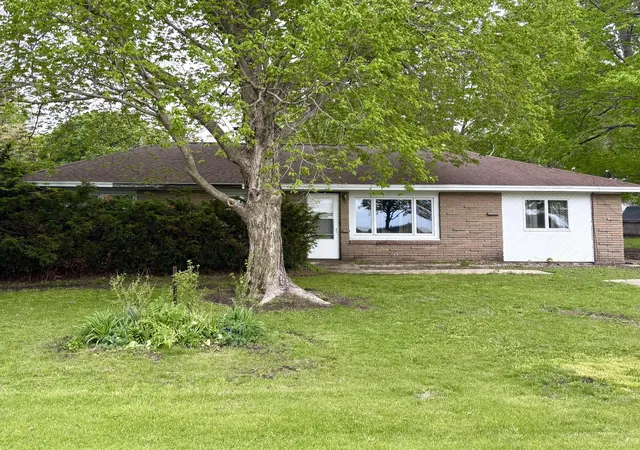Photo 1 of Single family home for sale at 201 S Carson St, Long Point, IL 61333 | MLS# 12528826 | Listing updated on 2026-08-02