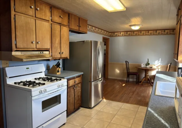 Photo 3 of Single family home for sale at 201 S Carson St, Long Point, IL 61333 | MLS# 12528826 | Listing updated on 2026-10-05