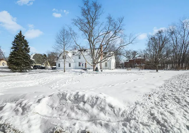 Photo 2 of Single family home for sale at 3655 Kent Pl, Crete, IL 60417 | MLS# 12528871 | Listing updated on 2026-09-01