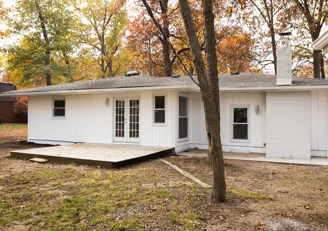 Homes for sale in St. Anne, IL | 6012 Muriel Ln, St. Anne, IL 60964 | MLS# 12529923