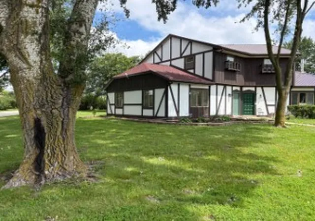 Photo 1 of Townhouse for sale at 101 Sun St #A, Cabery, IL 60919 | MLS# 12530681 | Listing updated on 2026-09-01