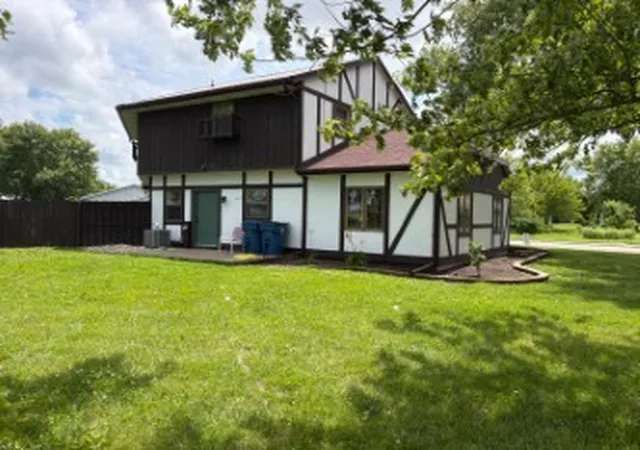Photo 2 of Townhouse for sale at 101 Sun St #A, Cabery, IL 60919 | MLS# 12530681 | Listing updated on 2026-09-01