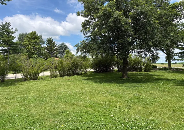 Photo 3 of Townhouse for sale at 101 Sun St #A, Cabery, IL 60919 | MLS# 12530681 | Listing updated on 2026-09-01