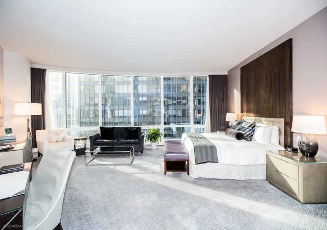 2nd image of 401 N Wabash Ave #2530, Chicago, IL 60611 | MLS# 12533141