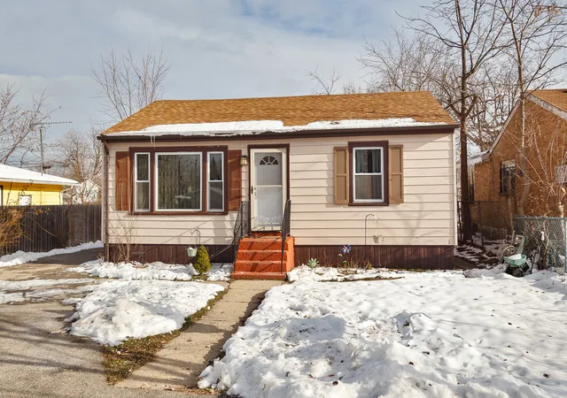 Homes for sale in North Chicago, IL | 2303 Dickey Ave, North Chicago, IL 60064 | MLS# 12534990