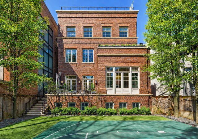 3rd image of 1853 N Burling St, Chicago, IL 60614 | MLS# 12535466