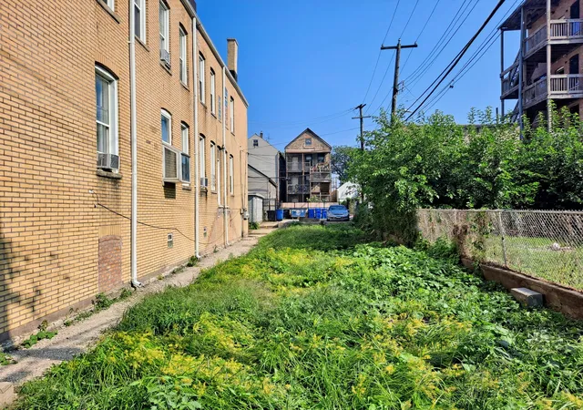 Homes for sale in Chicago, IL | 1012 W 32nd Pl, Chicago, IL 60608 | MLS# 12538920