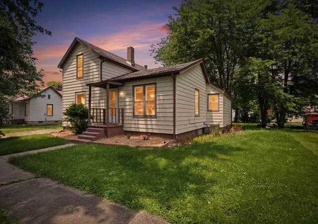 Homes for sale in Forrest, IL | 121 E James St, Forrest, IL 61741 | MLS# 12539066