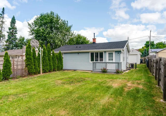 3rd image of 3112 16Th St, North Chicago, IL 60064 | MLS# 12539811