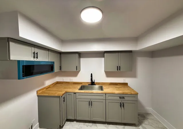 Homes for sale in Chicago, IL | 7718 S Jeffery Blvd, Chicago, IL 60649